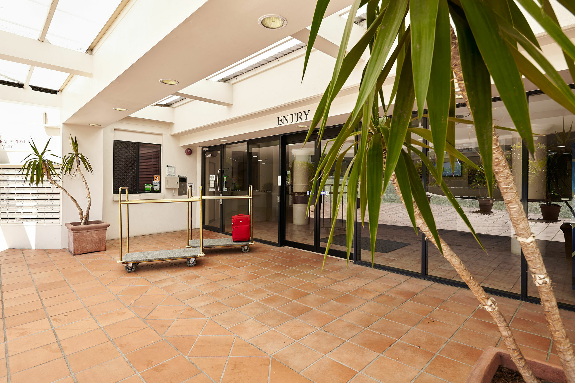 West End Central Apartments Brisbane Exterior photo